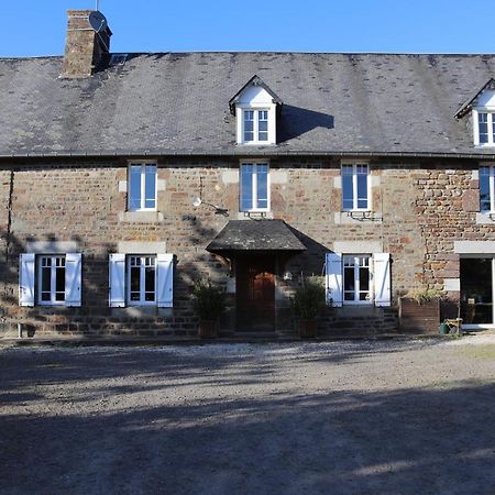 Decouverte D'Un Haras Proche Du Mont St Michel Hambye Eksteriør billede